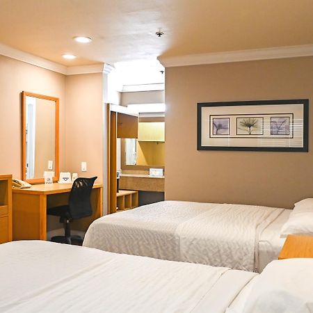 Days Inn By Wyndham San Francisco S/Oyster Point Airport South San Francisco Exterior foto